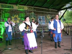 Losowe zdjęcie pochodzące z galerii wydarzenia: IX Międzynarodowy Festiwal Folkloru Karpat