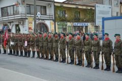 Losowe zdjęcie pochodzące z galerii wydarzenia: Obchody 3 Maja